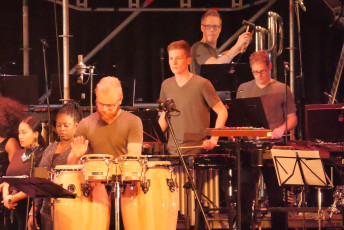 2016-12-17_Excelsior_History-of-Pop1_JN (38)