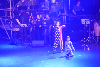 2016-12-17_Excelsior_History-of-Pop1_JN (4)